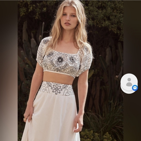 Free People Other - Free People Lotus Set in White Black Combo